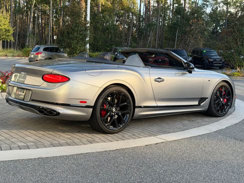 Certified 2024 Bentley Continental GT image 24