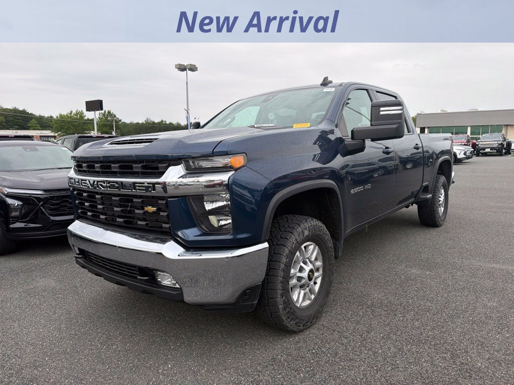 Used 2022 Chevrolet Silverado 2500 LT w/ Convenience Package AWD/4WD image 1