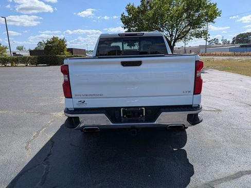 Used 2021 Chevrolet Silverado 1500 LTZ w/ LTZ Premium Package AWD/4WD image 4