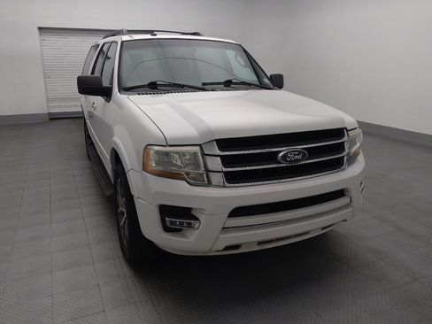 Used 2016 Ford Expedition EL XLT w/ Equipment Group 202A RWD image 14