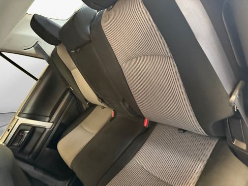 Certified 2016 Toyota 4Runner SR5 AWD/4WD image 15