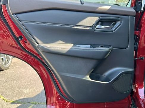 Certified 2023 Nissan Rogue SV w/ SV Premium B Package AWD/4WD image 20