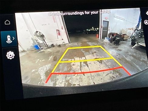 Used 2024 Hyundai Santa Cruz Night image 14