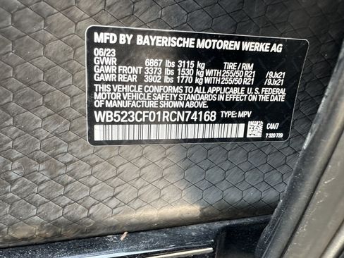 Used 2024 BMW iX xDrive50 w/ Premium Package AWD/4WD image 34