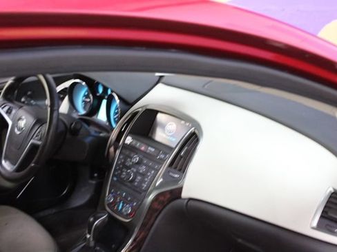 Used 2015 Buick Verano Leather FWD image 12
