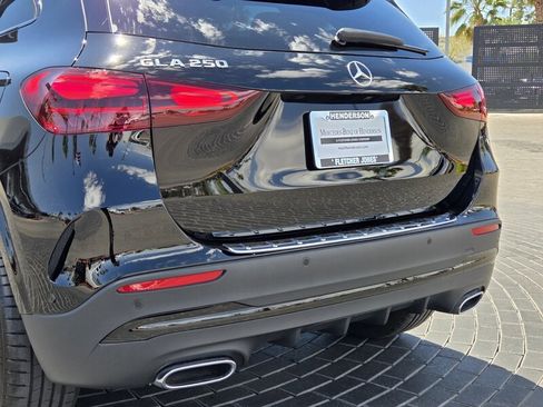 Certified 2026 Mercedes-Benz GLA 250 image 4