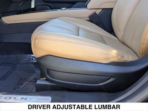 Certified 2023 Lincoln Corsair Reserve image 23