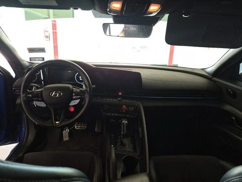 Used 2022 Hyundai Elantra N w/ Preferred Accessory Package FWD image 6