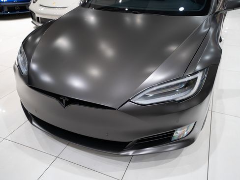 Used 2021 Tesla Model S Long Range Plus AWD/4WD image 37