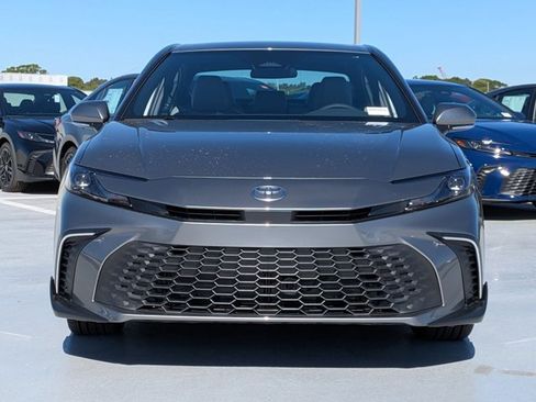 New 2026 Toyota Camry SE image 6