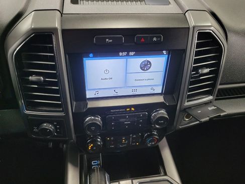 Used 2018 Ford F150 XLT w/ Equipment Group 302A Luxury AWD/4WD image 7