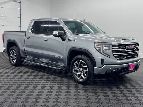 Used 2023 GMC Sierra 1500 SLT RWD image 7