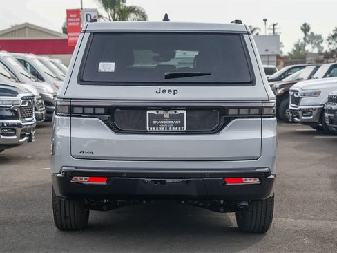 New 2026 Jeep Grand Wagoneer Limited w/ Convenience Group I image 5