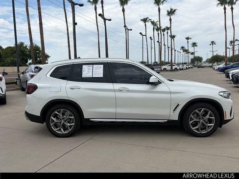 Used 2024 BMW X3 xDrive30i w/ Premium Package w/ZPA AWD/4WD image 7