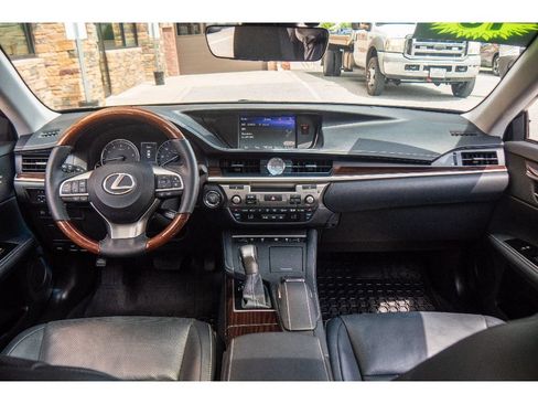 Used 2018 Lexus ES 350 FWD image 14