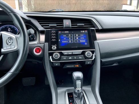 Used 2019 Honda Civic EX image 7