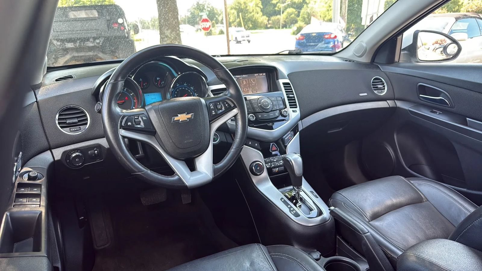 Used 2014 Chevrolet Cruze LTZ w/ RS Package FWD image 15