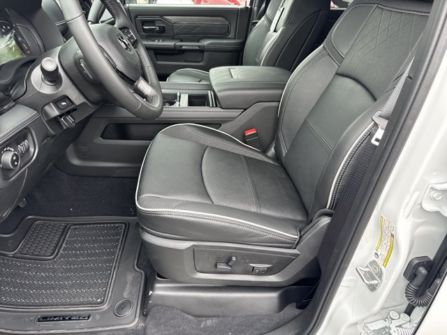 New 2027 RAM 3500 Limited AWD/4WD image 9