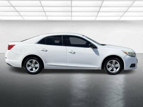 Used 2015 Chevrolet Malibu LS FWD image 9