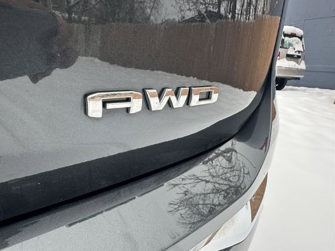 Used 2022 GMC Terrain Denali image 10