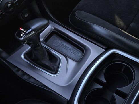 Used 2019 Dodge Charger Scat Pack w/ Dynamics Package image 20