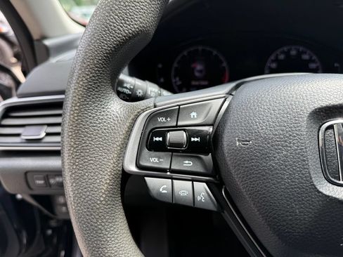 Used 2020 Honda Accord EX image 24
