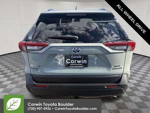 Used 2020 Toyota RAV4 XLE w/ Convenience Package AWD/4WD image 6