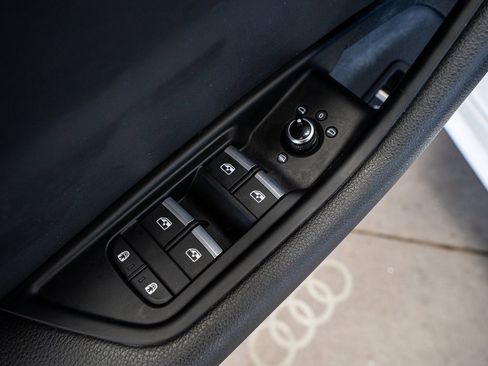 Used 2021 Audi A5 2.0T Premium image 34