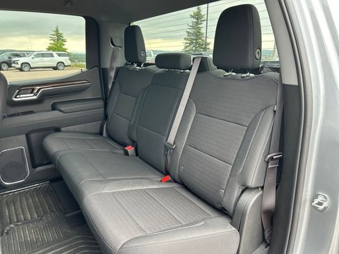 Used 2024 Chevrolet Silverado 1500 LT AWD/4WD image 19