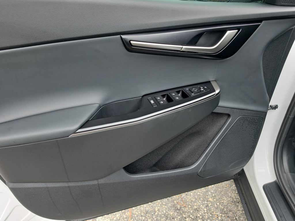 New 2026 Kia EV6 Light RWD image 17