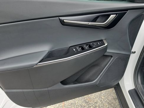 New 2026 Kia EV6 Light RWD image 17