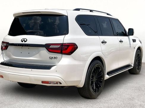 Used 2018 INFINITI QX80 2WD w/ Driver Assistance Package image 2