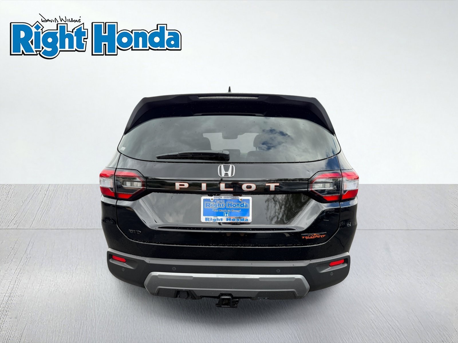 New 2026 Honda Pilot TrailSport image 5