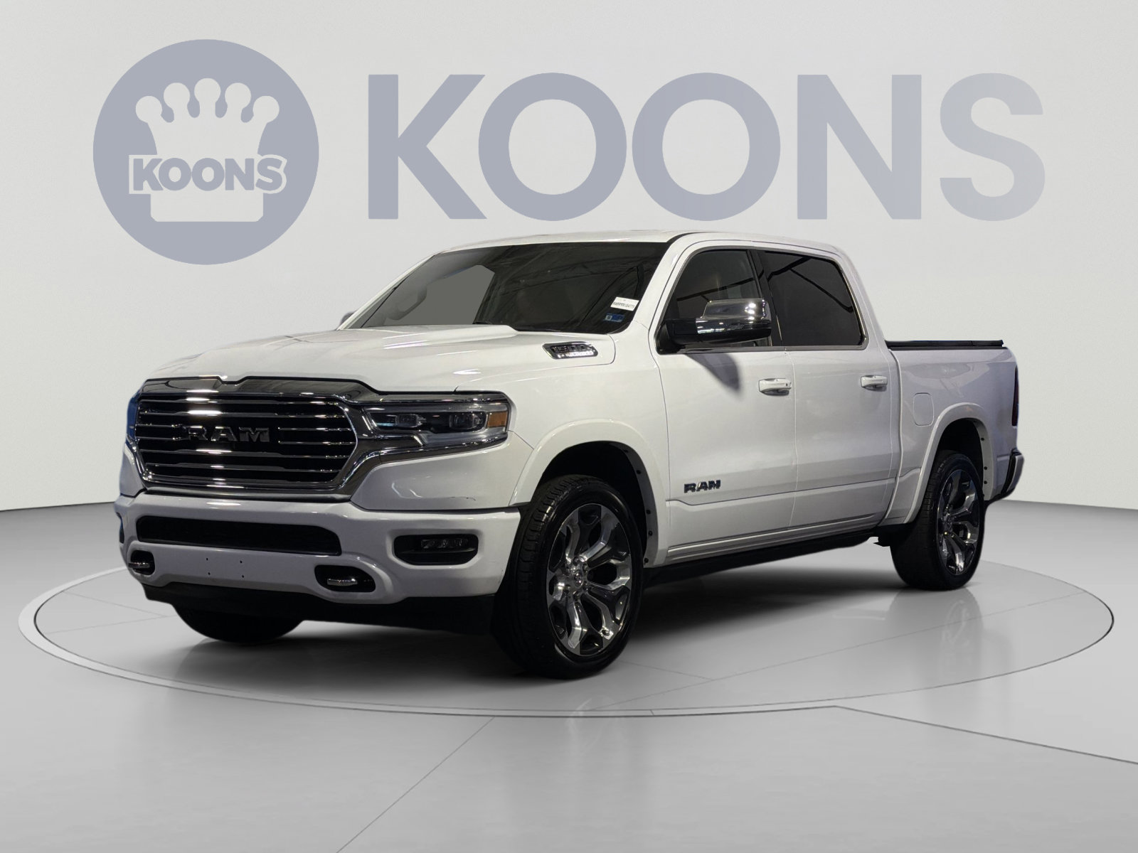 Used 2024 RAM 1500 Limited w/ Body Color Bumper Group AWD/4WD image 1