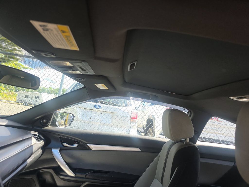 Used 2017 Honda Civic EX-T image 6