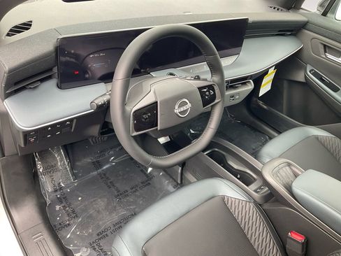 New 2026 Nissan Leaf Platinum+ w/ Cargo Package (Platinum+) image 16