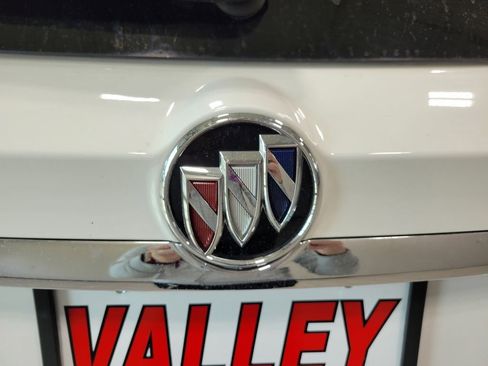 Used 2022 Buick Encore Preferred image 14