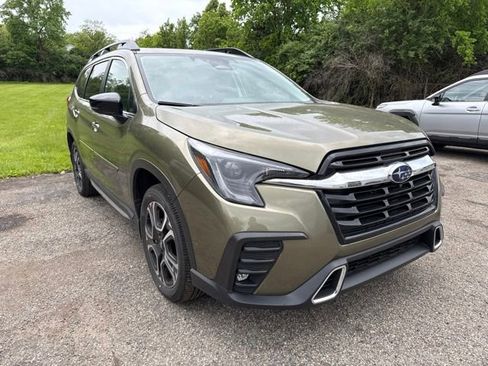 Used 2026 Subaru Ascent Touring AWD/4WD image 1