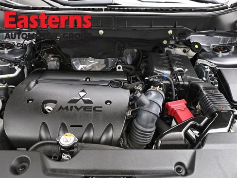Used 2022 Mitsubishi Outlander Sport ES AWD/4WD image 7