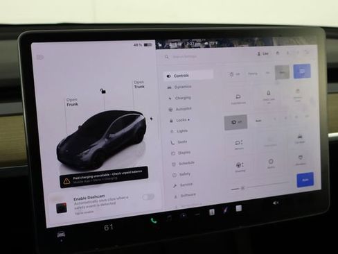 Used 2022 Tesla Model Y Performance AWD/4WD image 24
