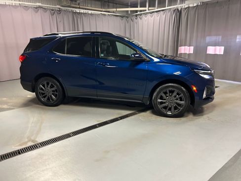 Used 2022 Chevrolet Equinox RS image 8