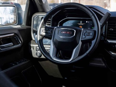 Used 2023 GMC Sierra 1500 Elevation image 23