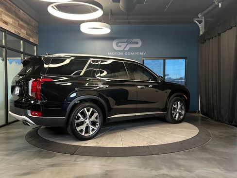 Used 2021 Hyundai Palisade SEL w/ Premium Package AWD/4WD image 3