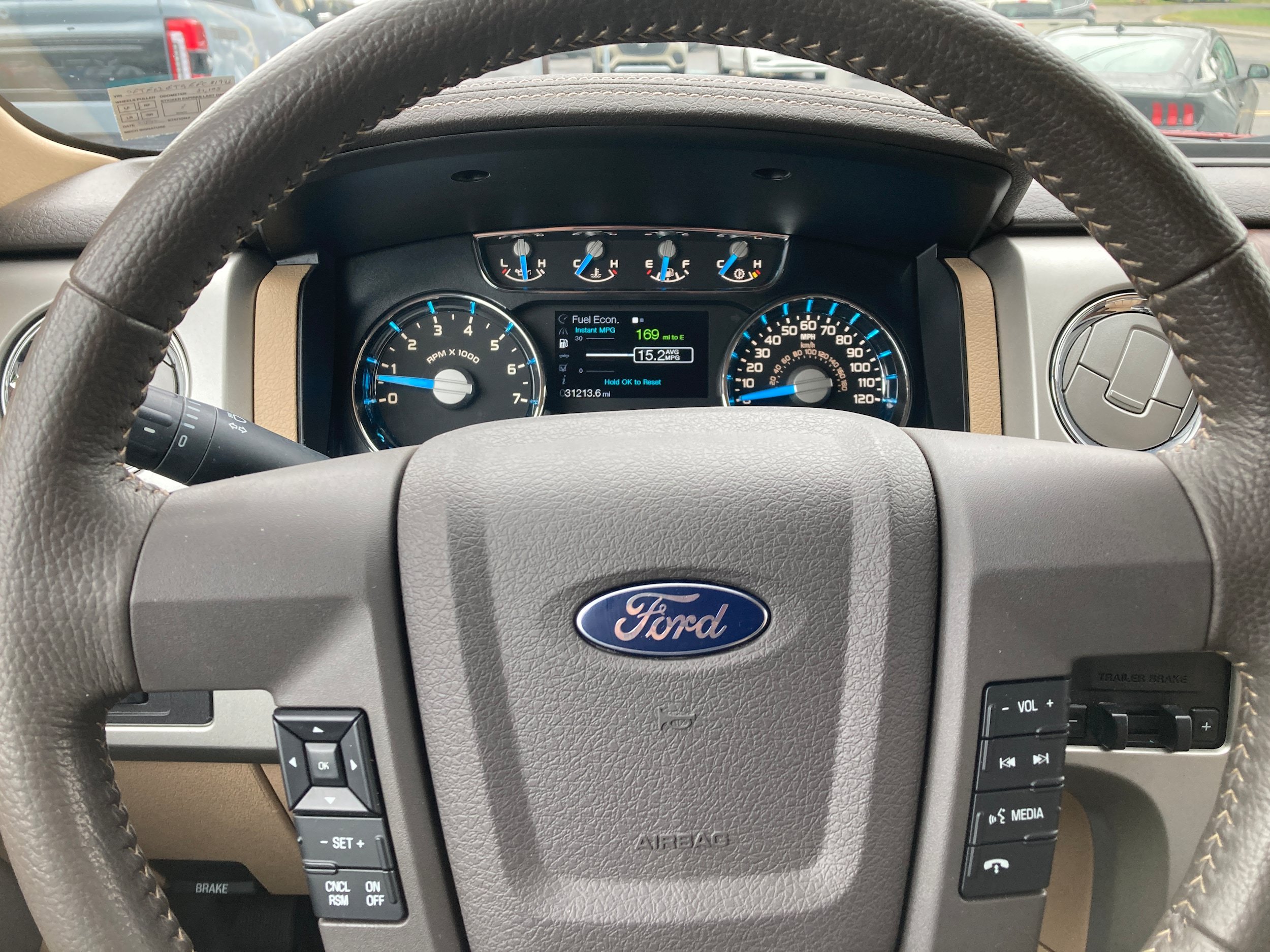 Used 2014 Ford F150 Lariat w/ Lariat Chrome Package AWD/4WD image 22