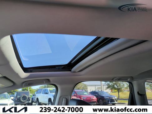 Used 2021 Honda CR-V Touring image 21