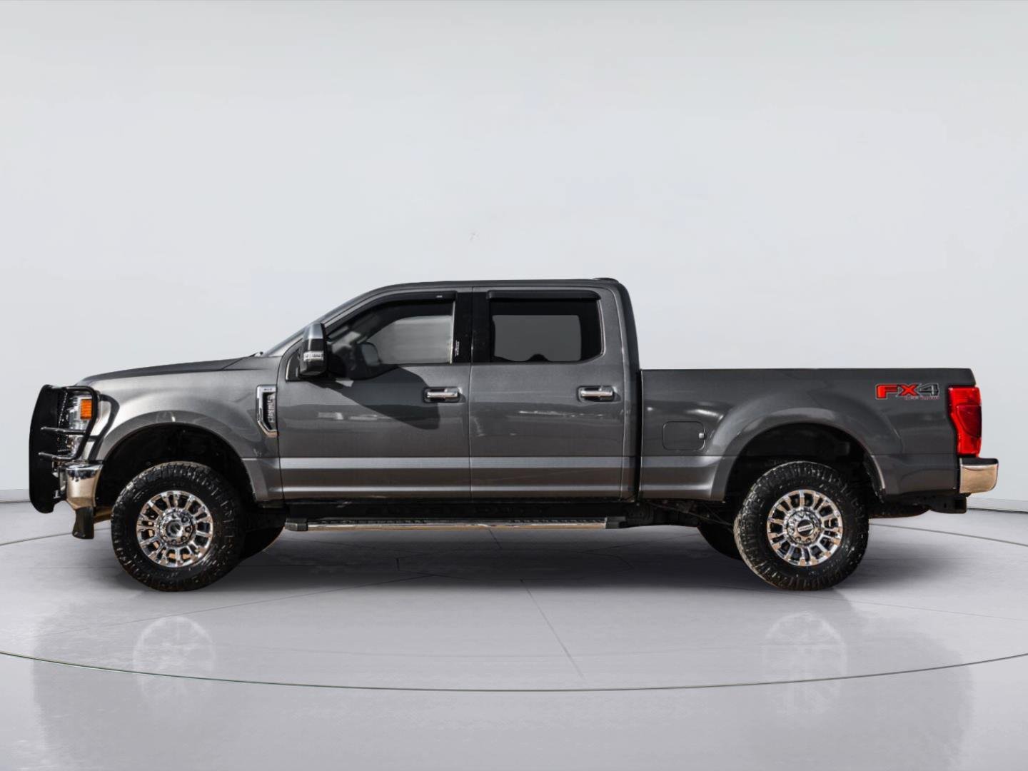 Used 2021 Ford F250 XLT w/ XLT Premium Package AWD/4WD image 6