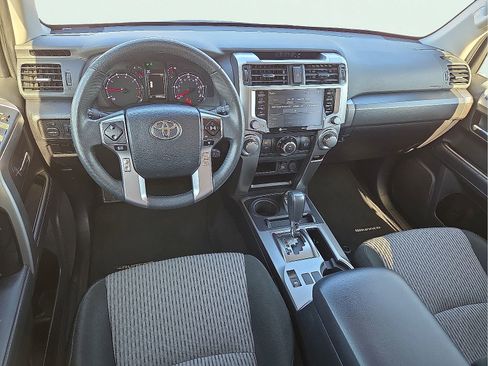 Used 2024 Toyota 4Runner SR5 AWD/4WD image 11