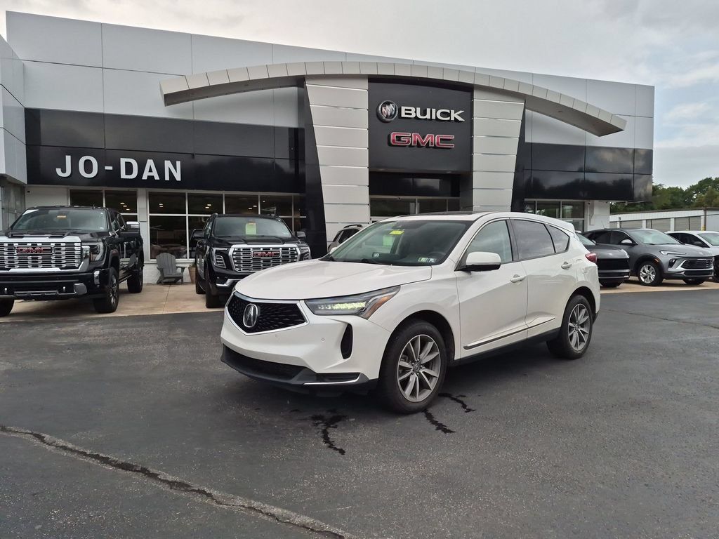Used 2023 Acura RDX w/ Technology Package AWD/4WD image 2