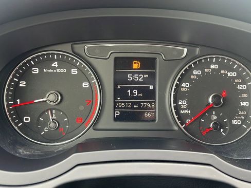 Used 2018 Audi Q3 2.0T Premium w/ Convenience Package image 26