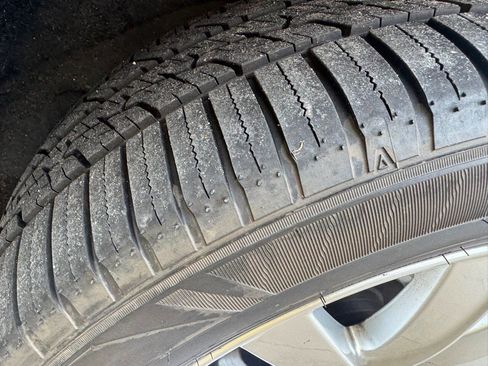 Used 2016 Volvo XC90 T6 Momentum w/ Momentum Plus Package image 34